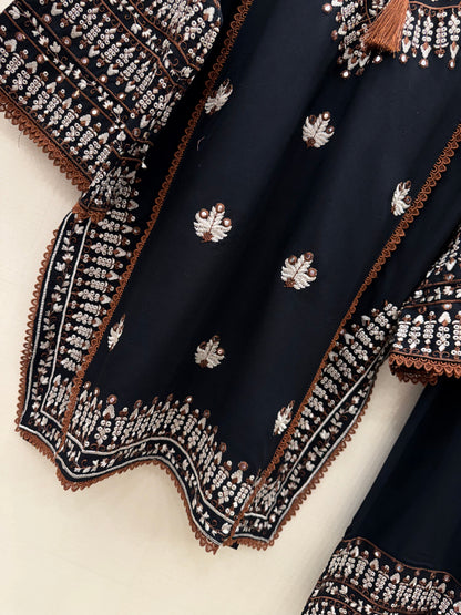 Pakistani Formal suits 4157